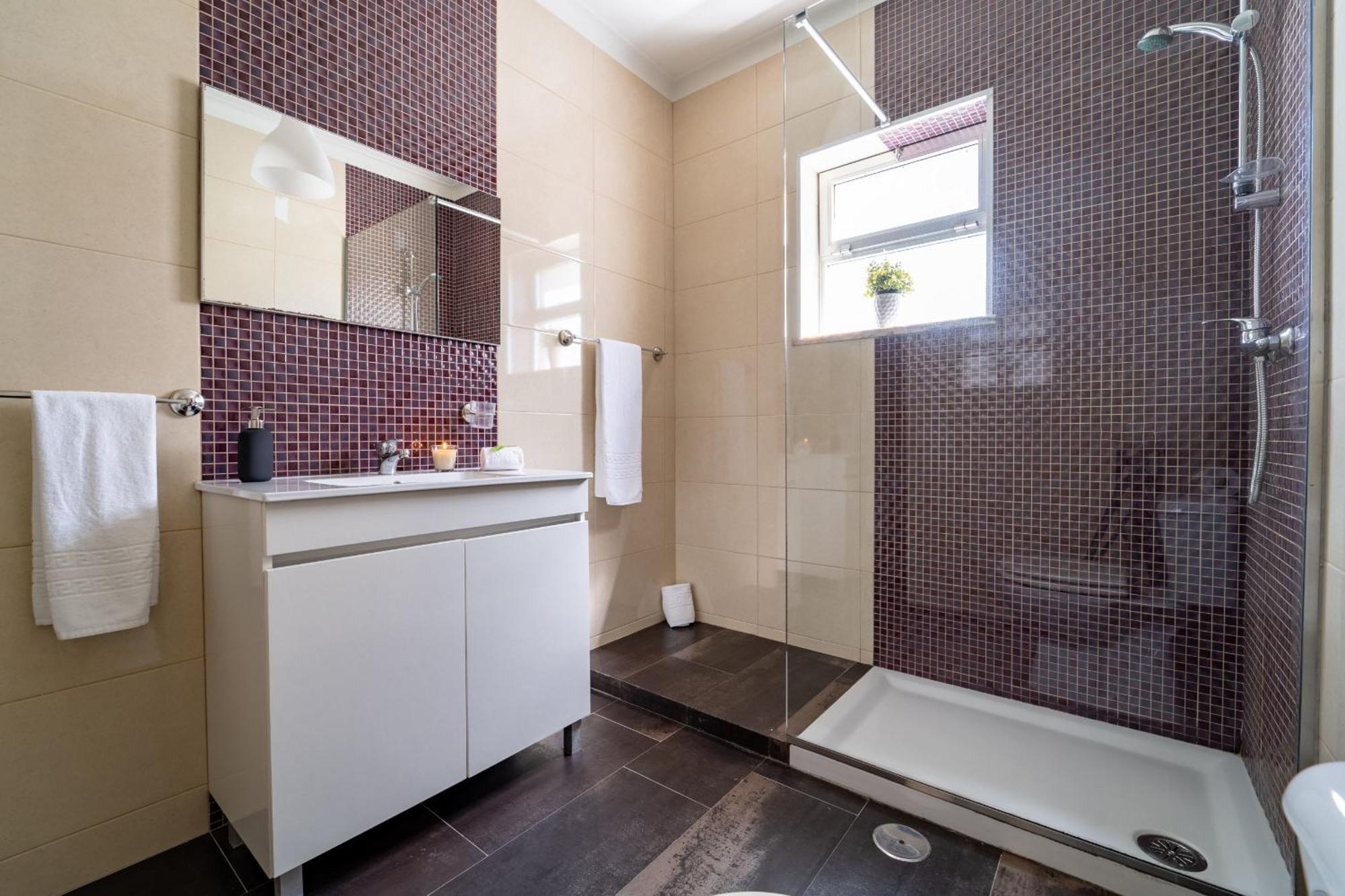 Alvares Araujo - Apartamento Familiar Perto Da Estacao De Comboios Braga Buitenkant foto
